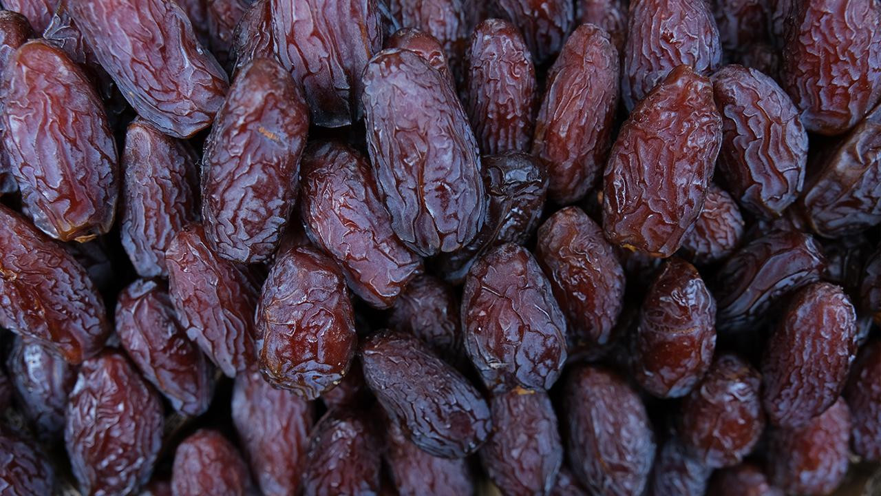 İsrail hurmasına Filistin etiketi: Hurma seçerken barkodlardaki bu detayı atlamayın!