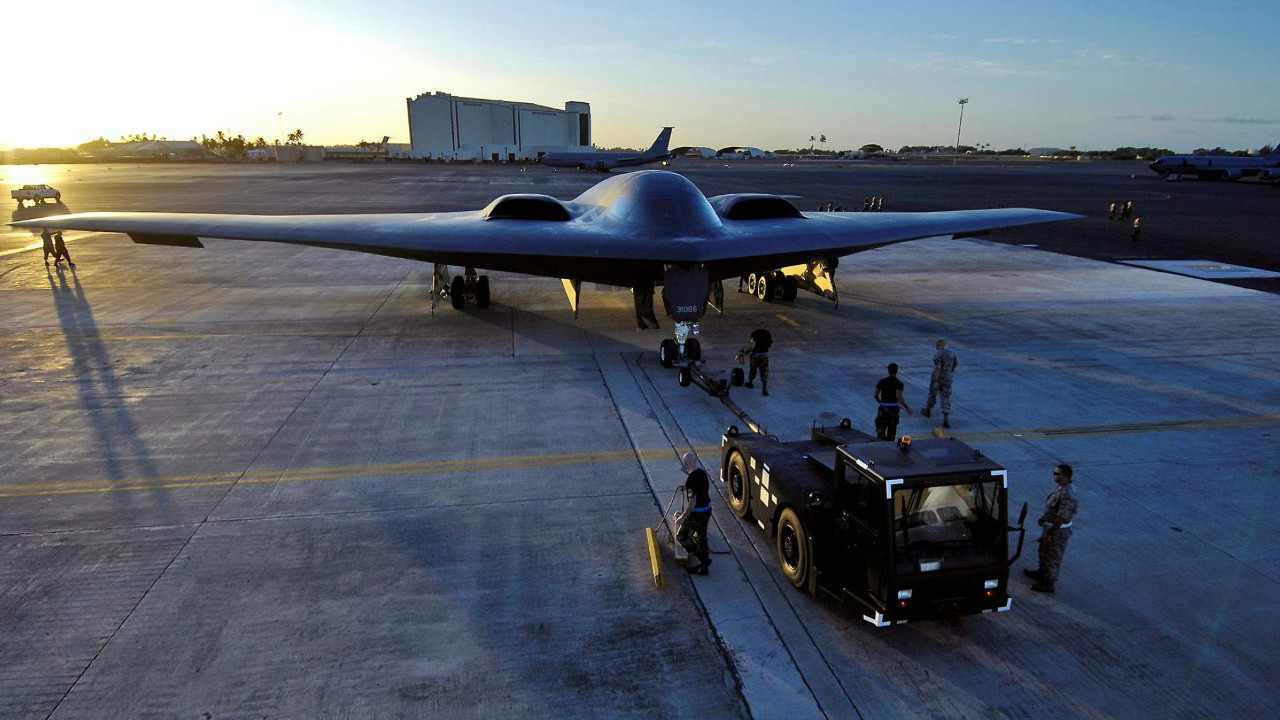 O iki üssü ABD savaş uçaklarına kapattılar: Atlantik hattında stratejik İran çatlağı