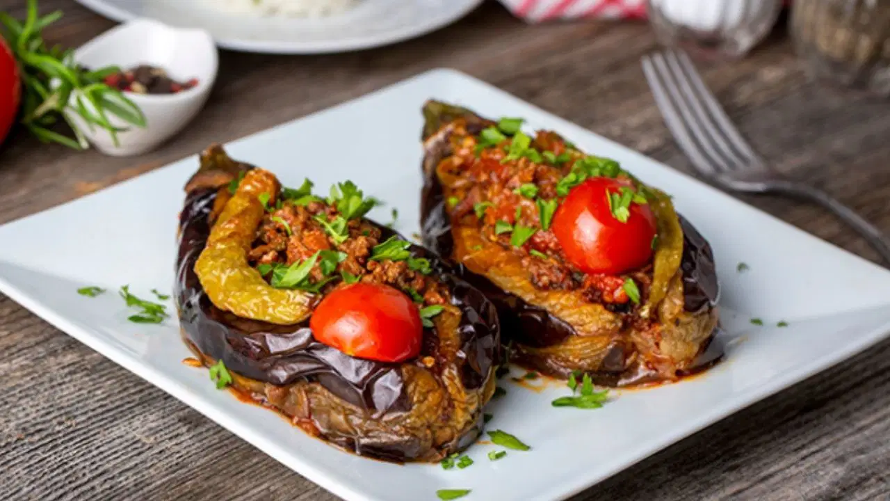 2026 Ramazana özel Karnıyarık tarifi! Mis gibi kokusu ile çok sevilecek