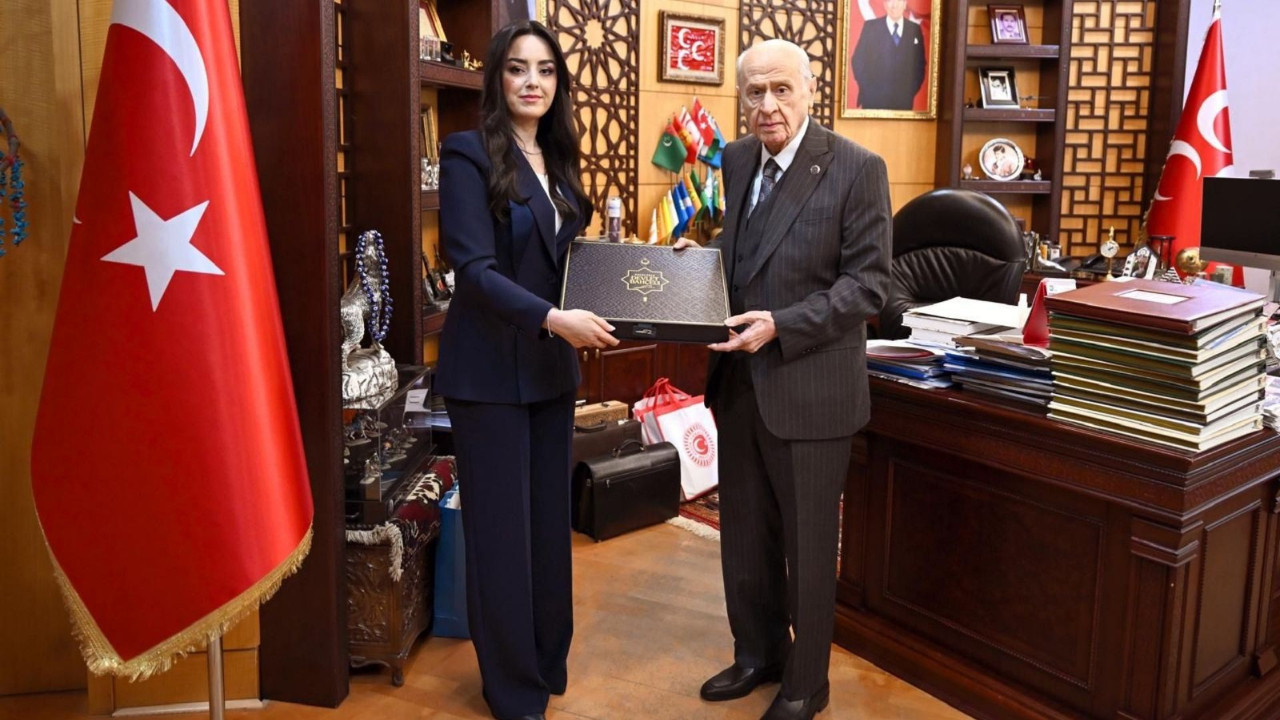 MHP’den yeni yayın: Devlet Bahçeli’nin siyasi yolculuğu kitaplaştı