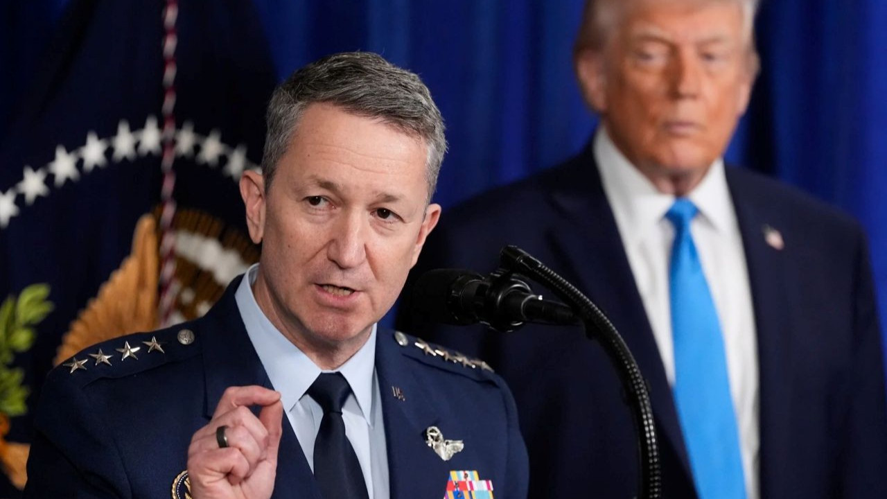 Washington'da İran krizi: ABD Genelkurmay Başkanı savaşa karşı mı? Trump'tan açıklama geldi
