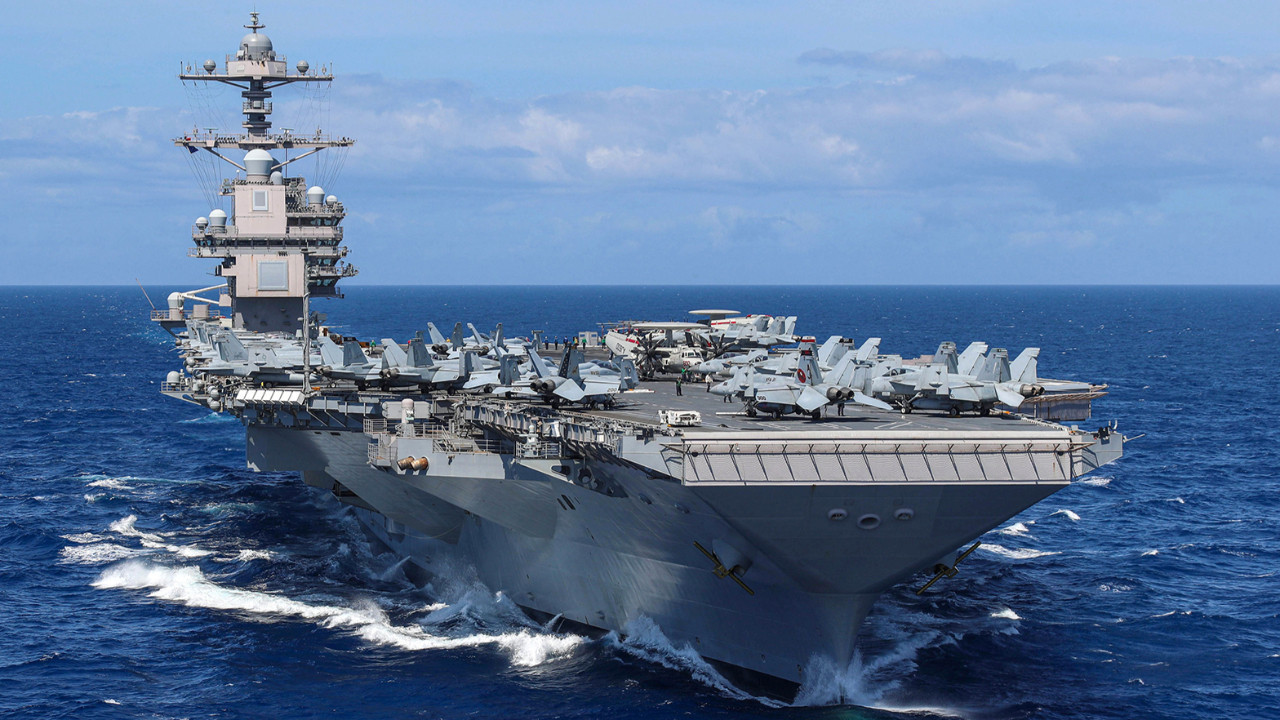 Mürettebat eve dönmek için gemiyi bozuyor! Ford’da isyan