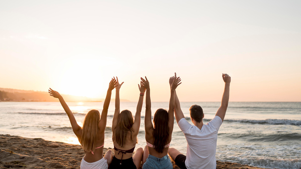 Ekonomik Baskılar Tatil Alışkanlıklarını Değiştiriyor: Kalabalık Grupla Tatil İncelikleri