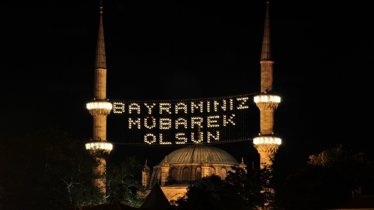 Bayram tatili ne zaman? 2026 Ramazan Bayramı hafta sonuna mı denk geliyor?