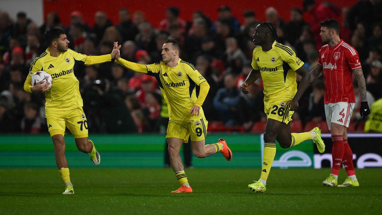 Fenerbahçe, UEFA Avrupa Ligi'ne veda etti