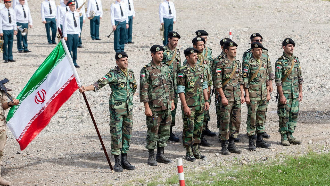 İran'dan hem Afganistan'a hem de Pakistan'a çağrı