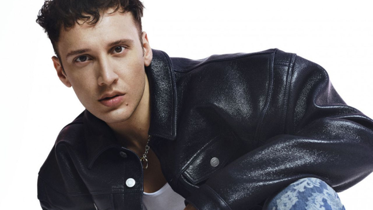 Şarkıcı Edis uyuşturucu soruşturması kapsamında gözaltına alındı