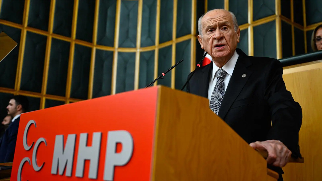 MHP Lideri Bahçeli'den 'İran' açıklaması! Küresel savaş riskine dikkat çekti