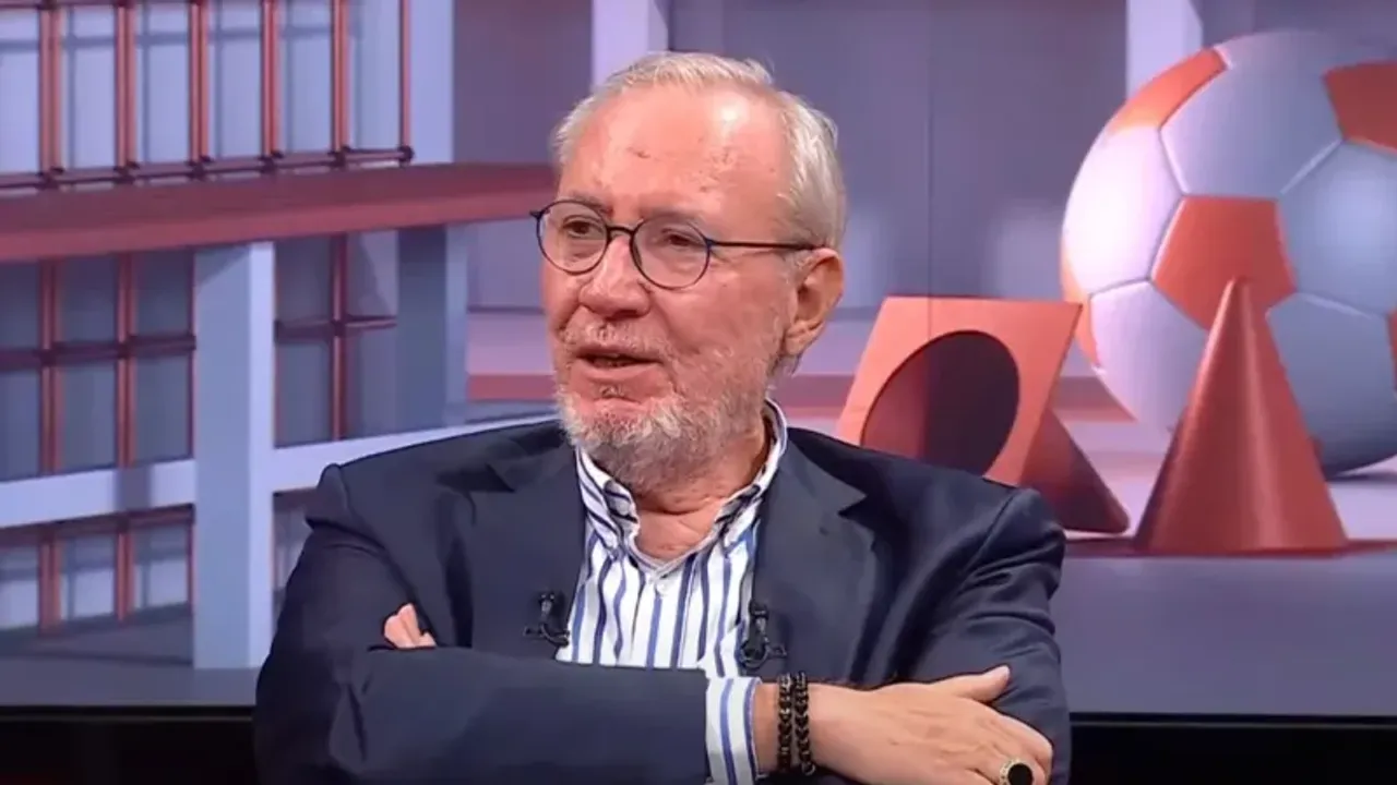 Galatasaraylı isme böyle yüklendi: '12 milyon Euro alıyor ama 12 kuruşluk top oynamıyor'