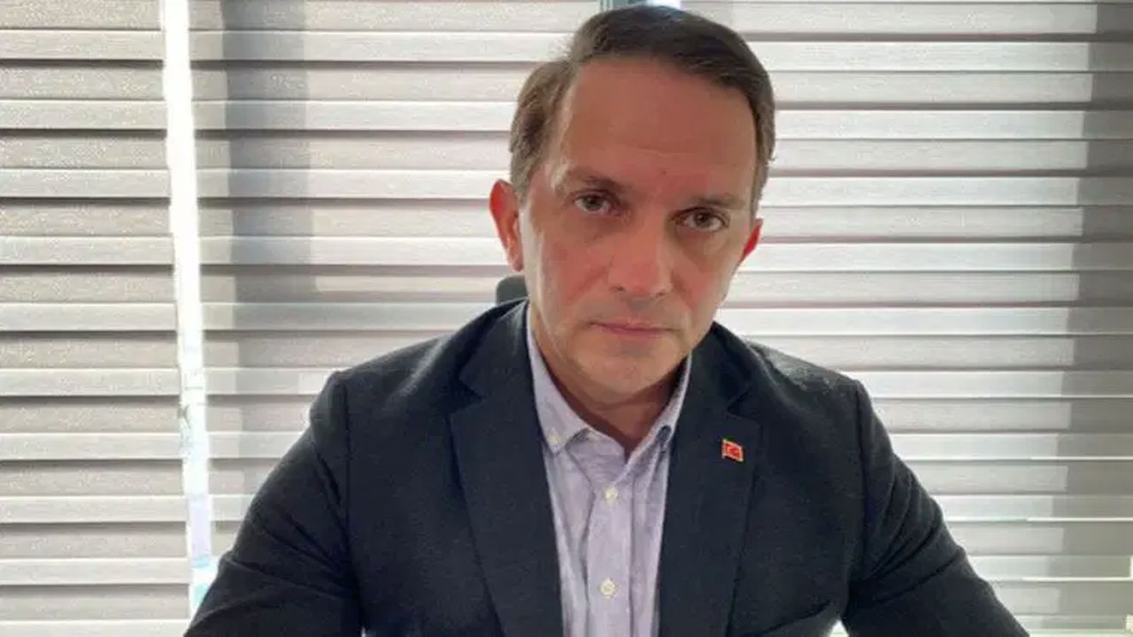 Mücahit Birinci: Siyonist amaca nasıl hizmet edilirin kitabı bu