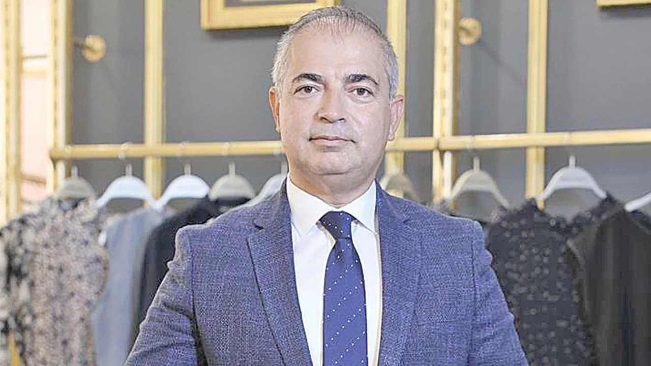 Başkan olmak için başka firmaya ‘müdür’ olarak atandı