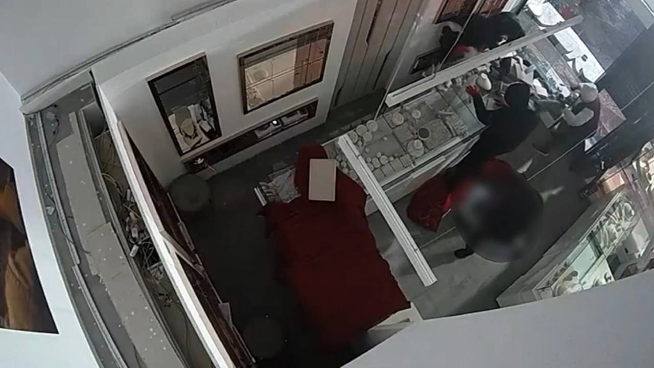 İstanbul'da 2 dakikada 18 milyon liralık soygun