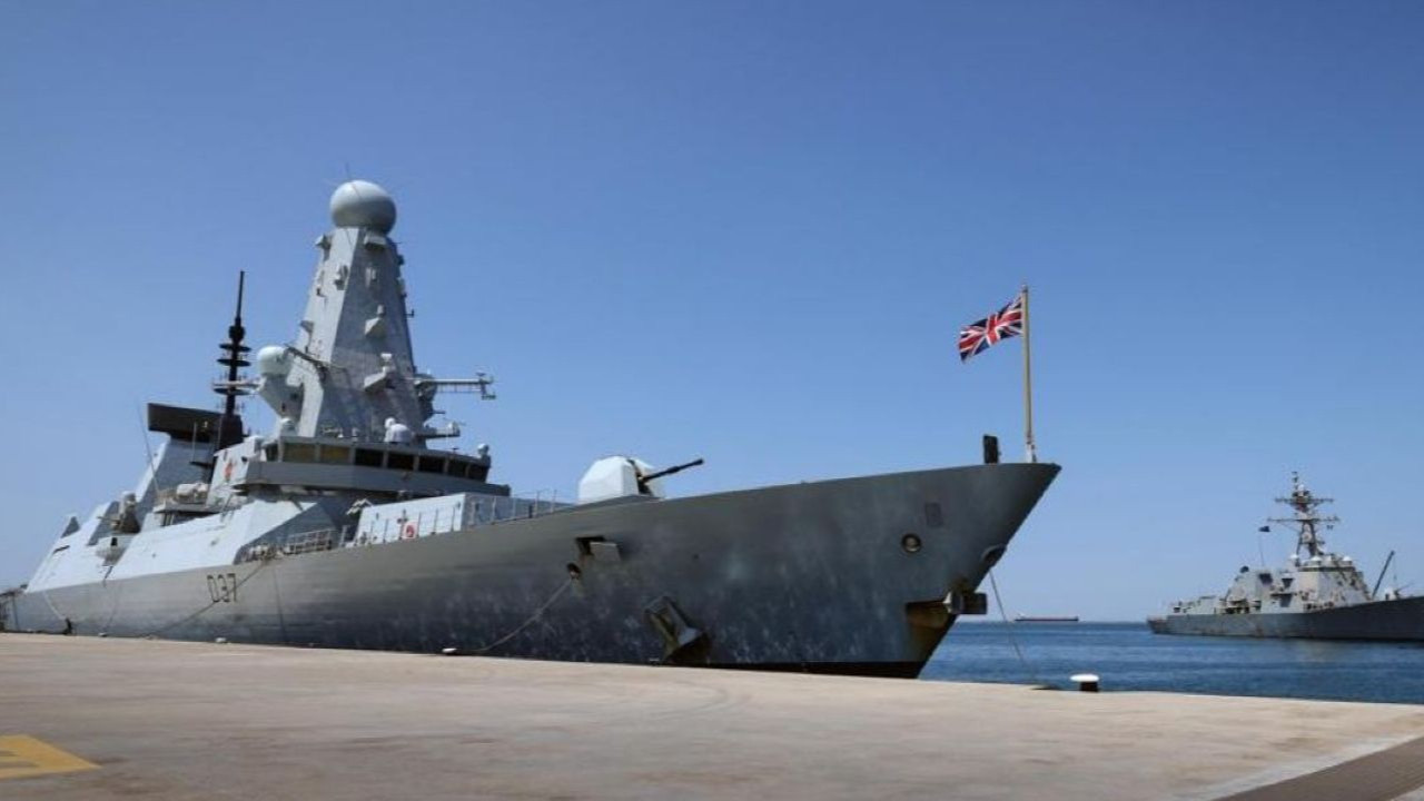 İngiltere, Fransa ve Yunanistan G. Kıbrıs'ın savunmasına koşuyor: Muhripler, fırkateynler, savaş uçakları...