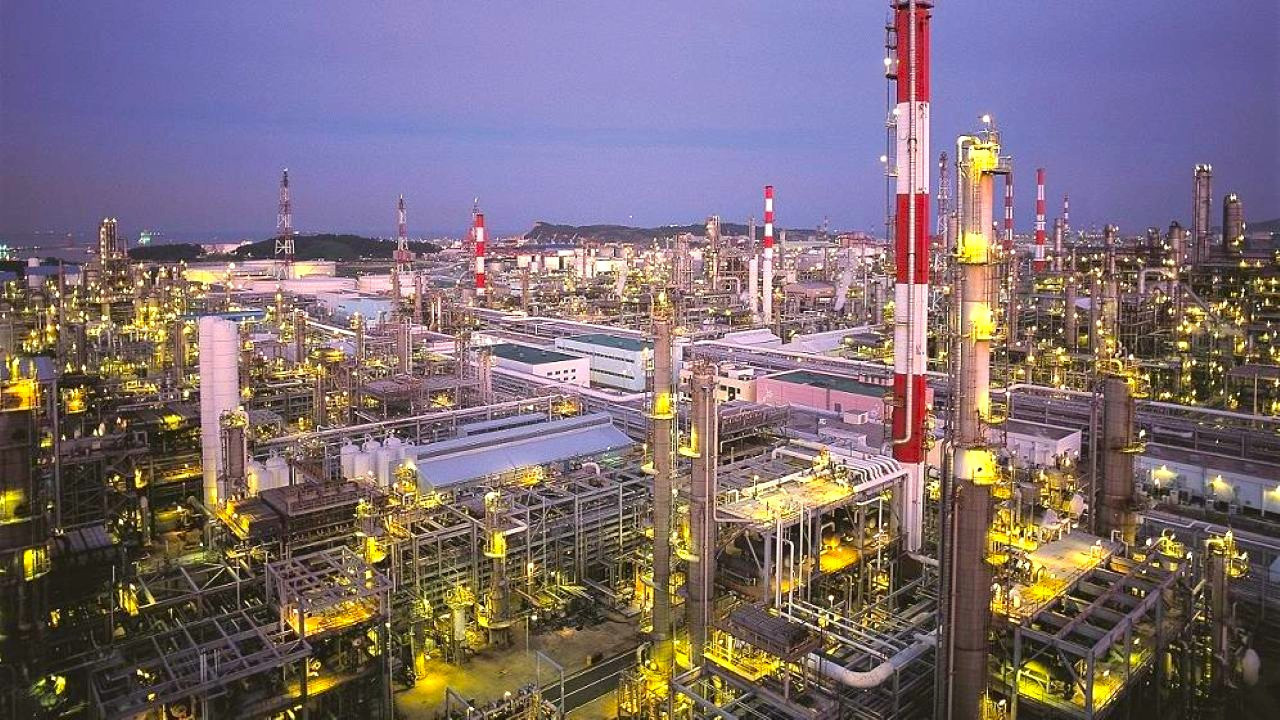 Aramco'nun Ras Tanura rafinerisi yine hedefte: Sahte bayrak operasyonu mu?