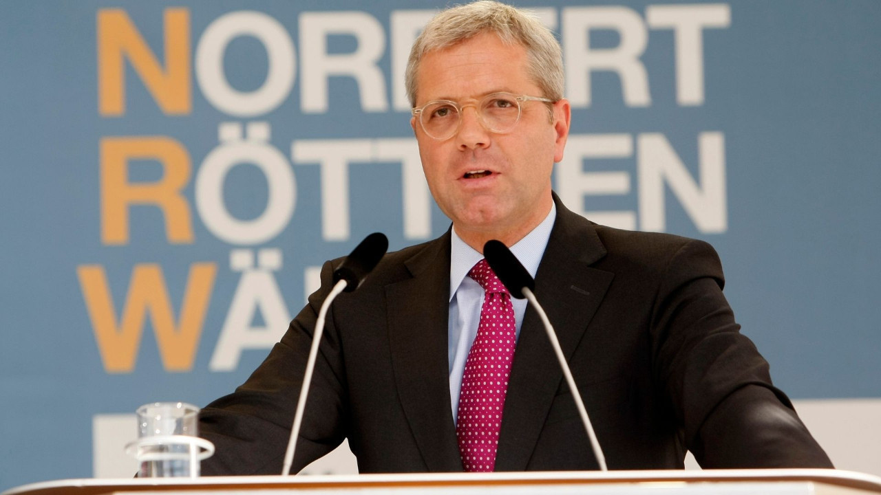 Almanya’da vekalet savaşına karşı sesler yükseliyor: ‘İran’ın toprak bütünlüğünü yok etmek çıkarımıza olmamalı’