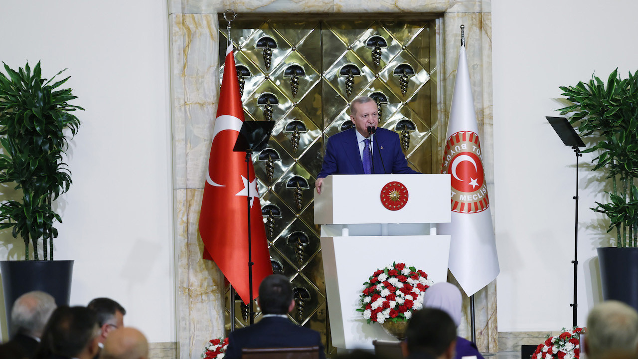 Cumhurbaşkanı Erdoğan 86 milyona seslendi! 'Hassas bir politika izliyoruz'