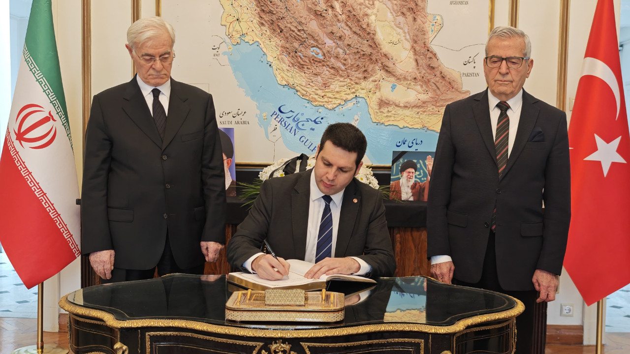 Vatan Partisi’nden İran Büyükelçiliğine taziye ziyareti