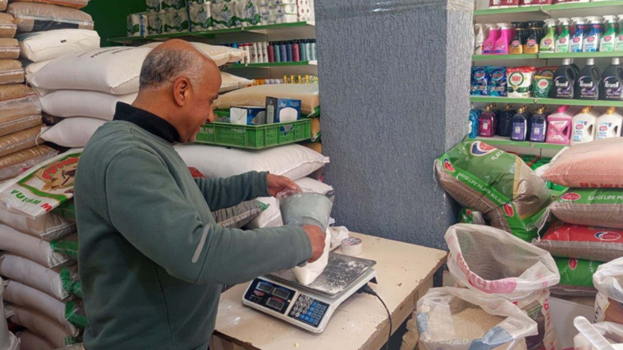 Hatay'da gizemli hayırsever olayı! O borcu tek seferde kapattı