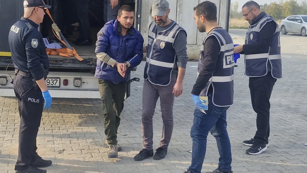 Tokat'ta yolcu otobüsünde 11 düzensiz göçmen yakalandı