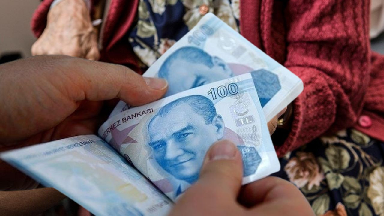 Emekli bayram ikramiyesi ne zaman? Bayram ikramiyesi ne kadar olacak 2026?