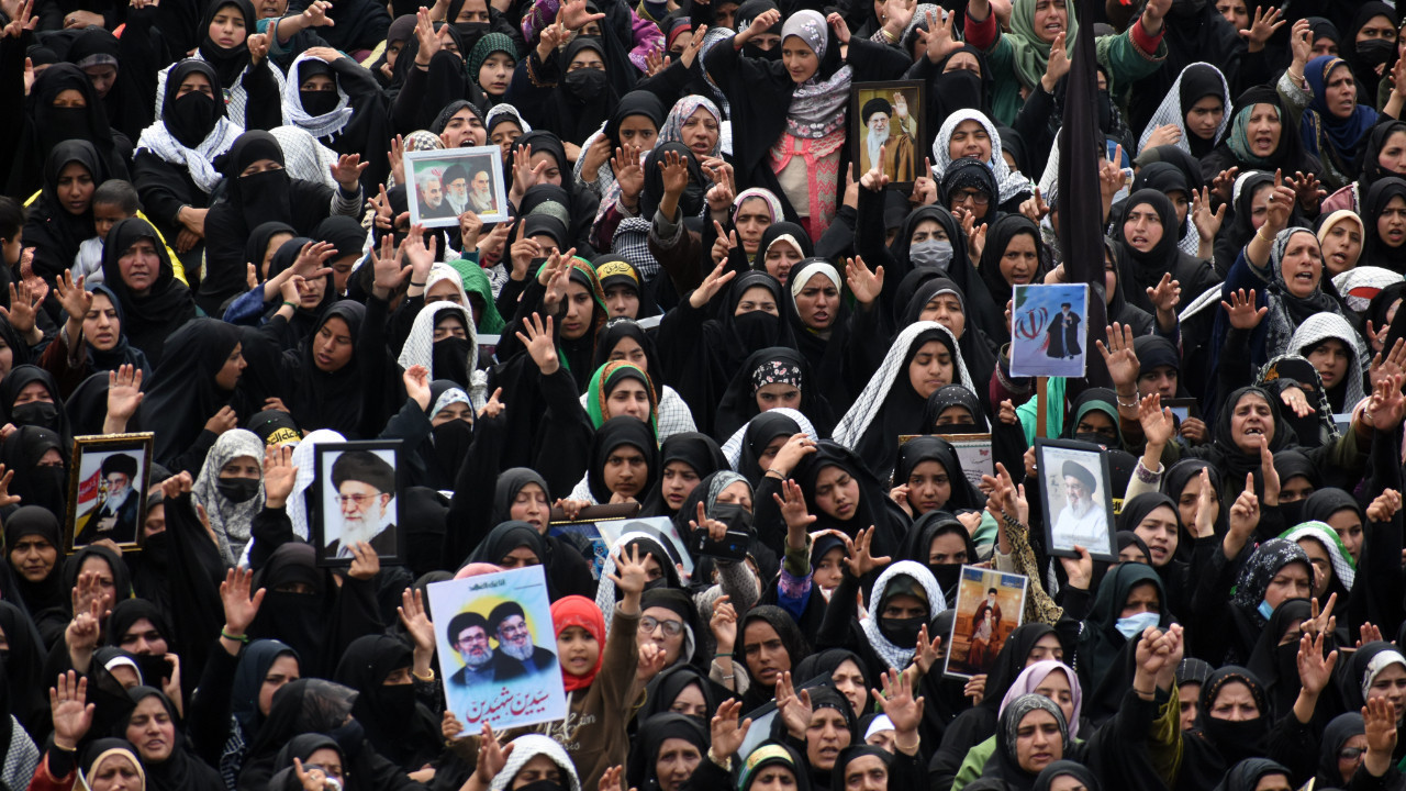 İranlı kadınlar vatan savaşında