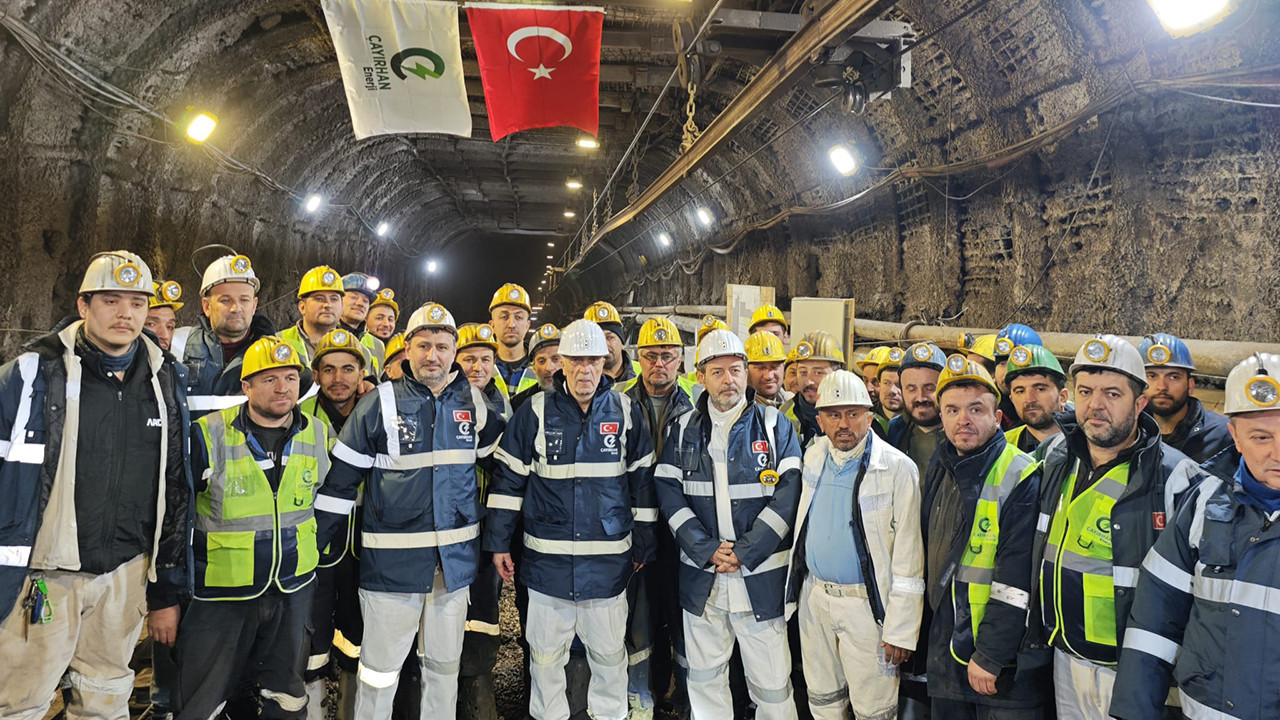 300 metre yerin altında iftar! Atalay’dan enerji bağımsızlığı ve İran mesajı