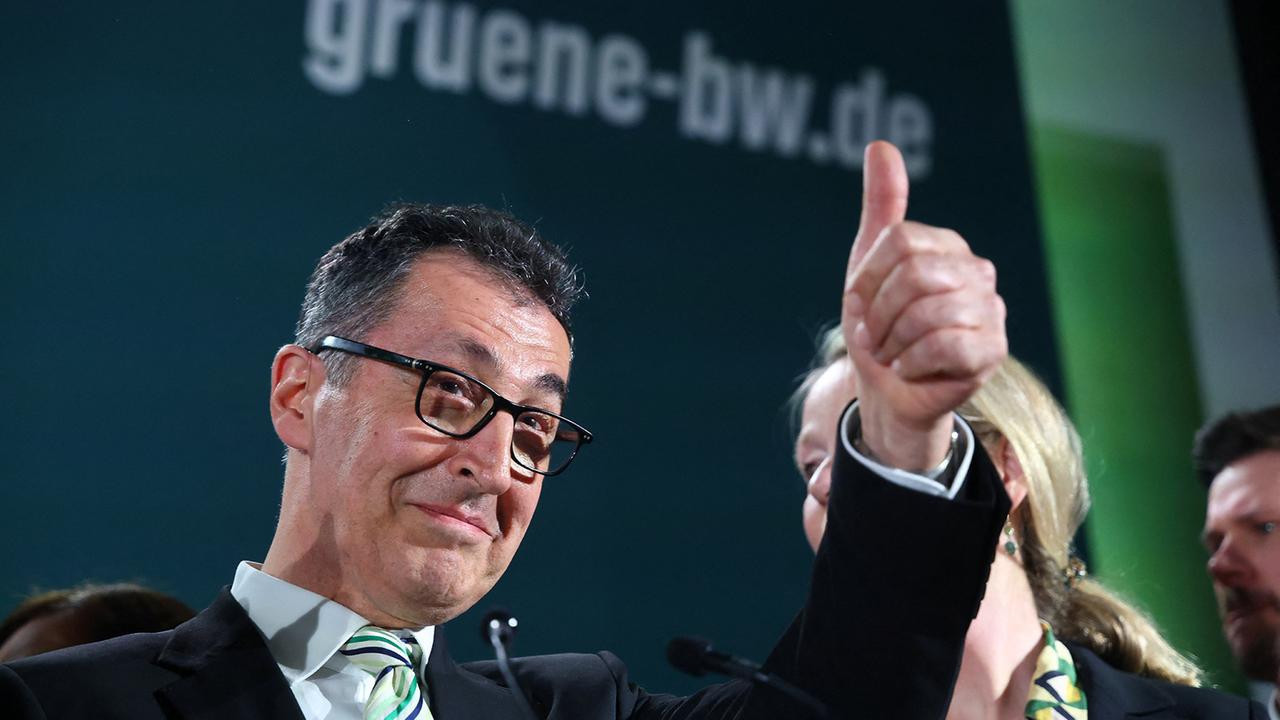 Almanya'daki Cem Özdemir Türk mü? Cem Özdemir kimdir?