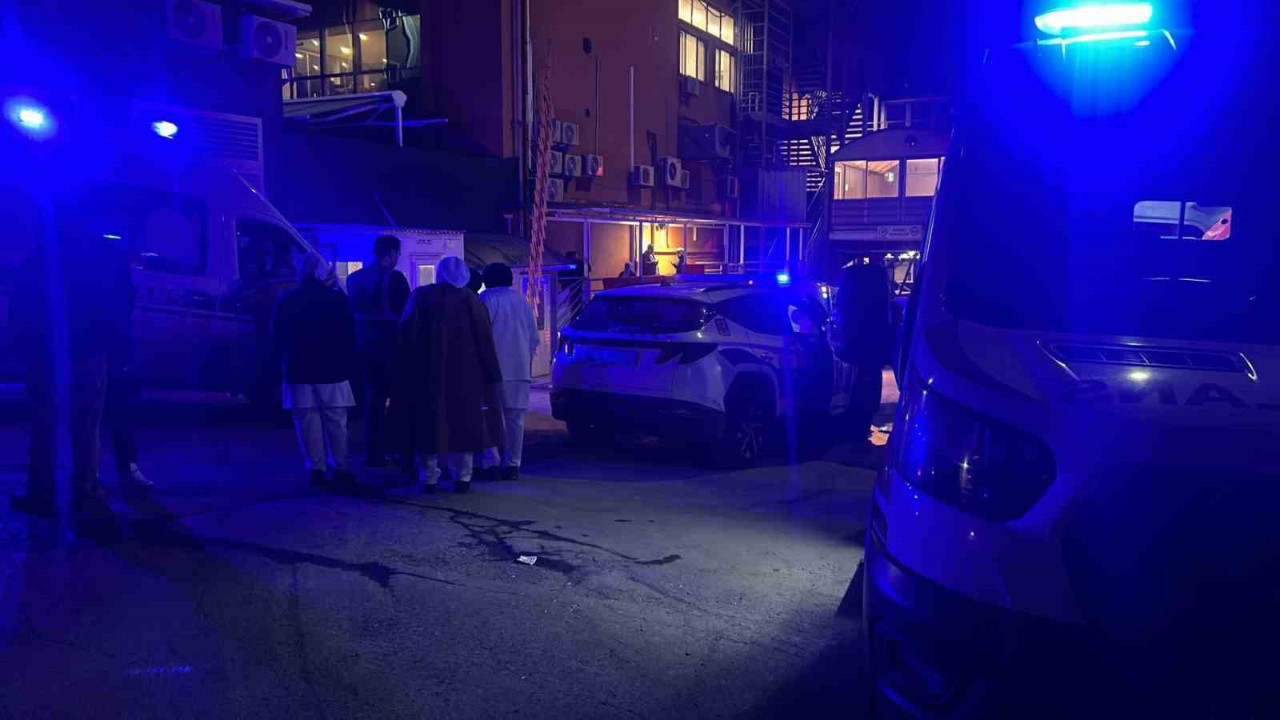 Avcılar’da çamaşır suyu tesisinde zehirlenme: 8 kişi hastaneye kaldırıldı