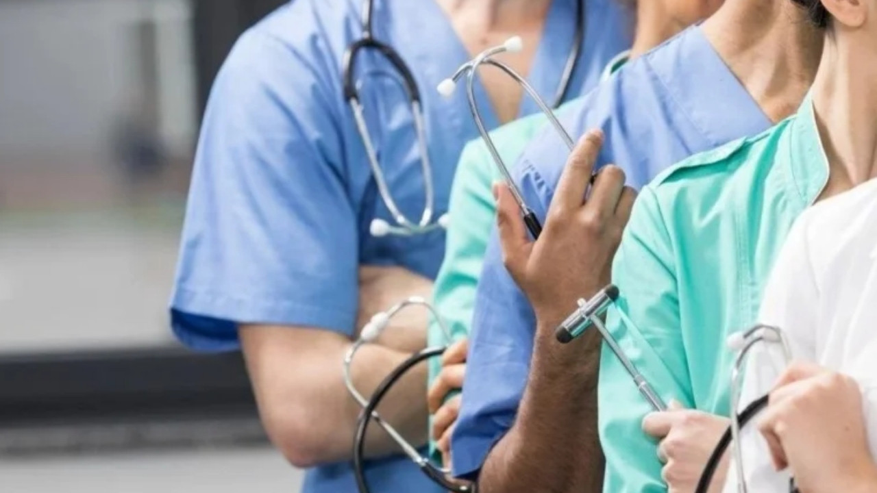 AYM’den sağlık çalışanlarını ilgilendiren karar: Ücret ödenmeyen nöbet uygulaması iptal edildi