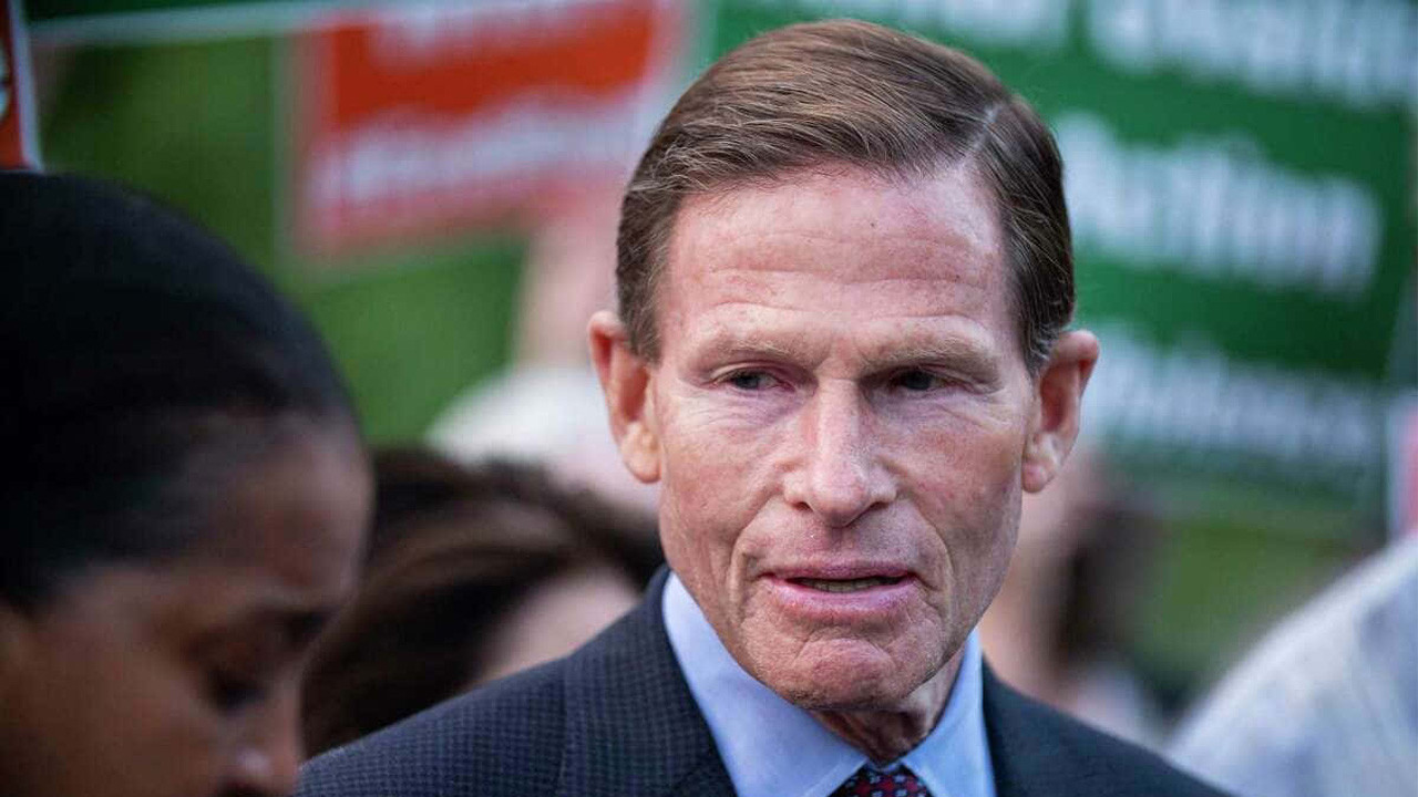 İran brifingi sona erdi! ABD'li senatör küplere bindi