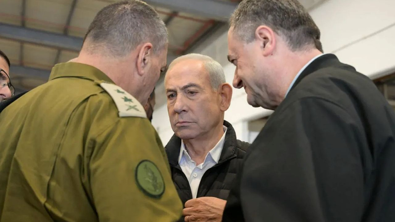 Trump'tan sonra İsrail ordusu da kaçış sinyalleri veriyor: 'Rejim değişikliği hiç hedefimiz olmadı'