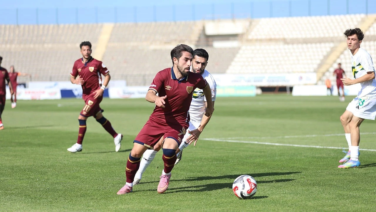 Esenler Erokspor – Bandırmaspor maçı hangi kanalda, saat kaçta?