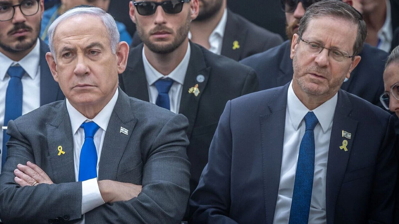 İsrail Cumhurbaşkanı Netanyahu'yu affetmedi... Trump: O zayıf ve aciz bir adam