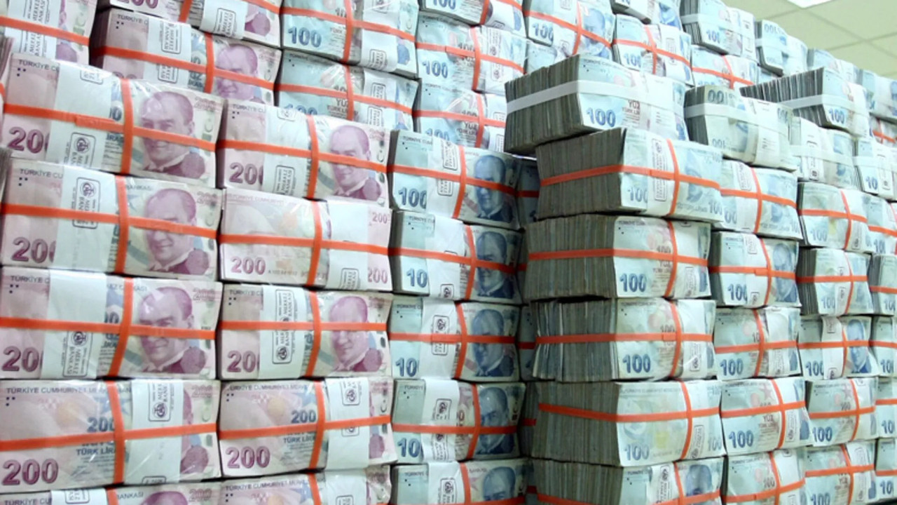 Bütçede faiz gideri yüzde 111 arttı! 2026’nın ilk iki ayında faize 640 milyar TL ödendi