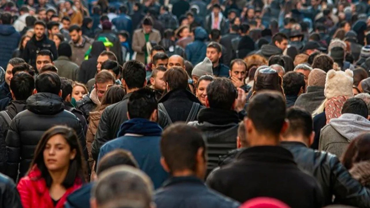 Anket açıklandı! Halk ekonomi yönetimi hakkında ne düşünüyor?