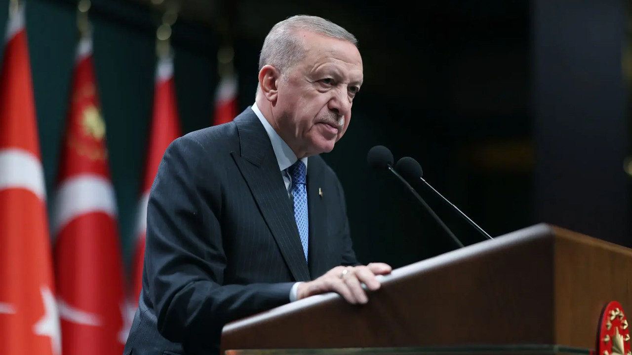 Cumhurbaşkanı Erdoğan'dan Çanakkale Zaferi mesajı! Mehmet Akif'in dizelerini hatırlattı