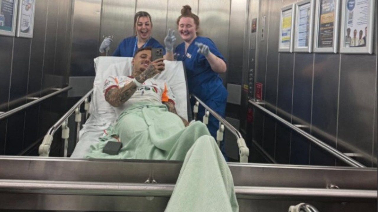 Noa Lang ameliyatının ardından sağlık durumunu paylaşımla duyurdu