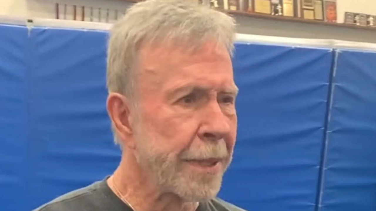 ABD'li ünlü oyuncu Chuck Norris hayatını kaybetti