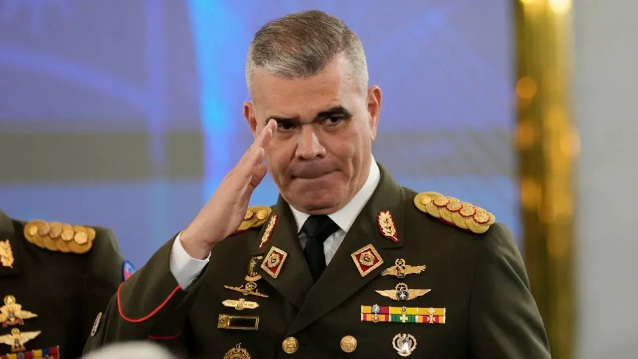 Venezuela Savunma Bakanı görevden alındı... BM: Devlet örgütlenmesinde değişiklik yok