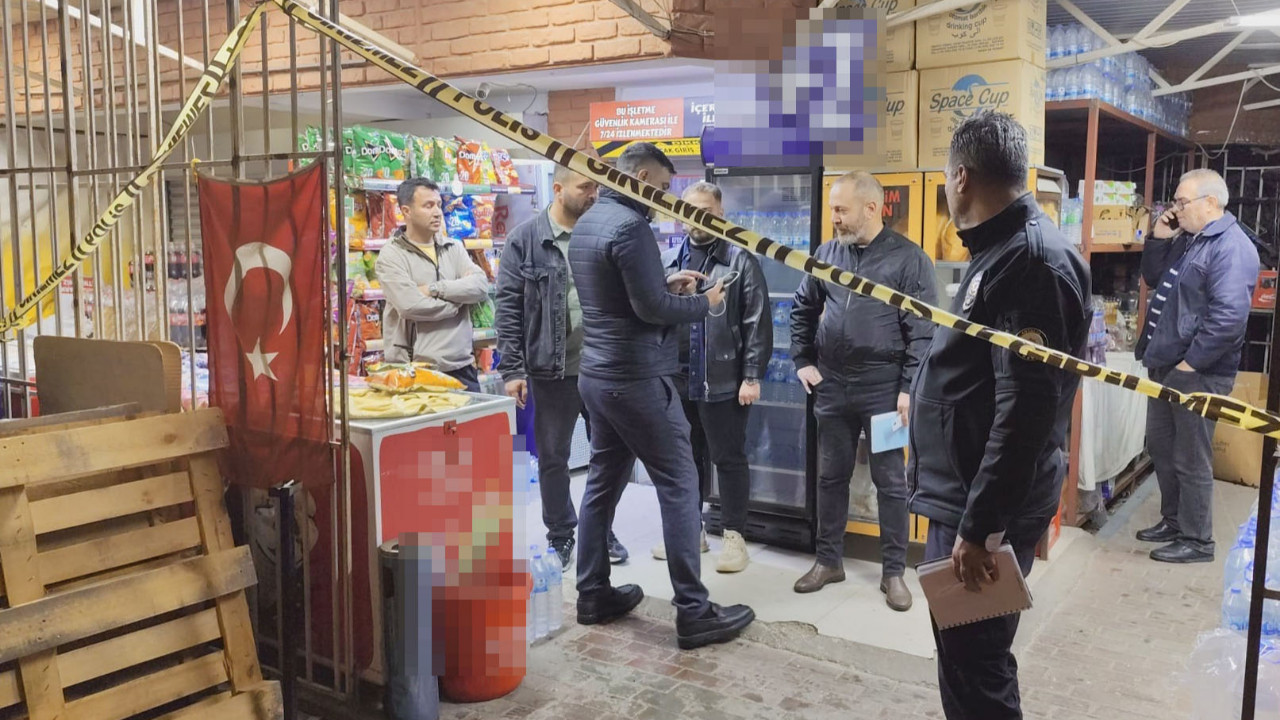 Alkollü işyeri sahibi müşterisini öldürdü