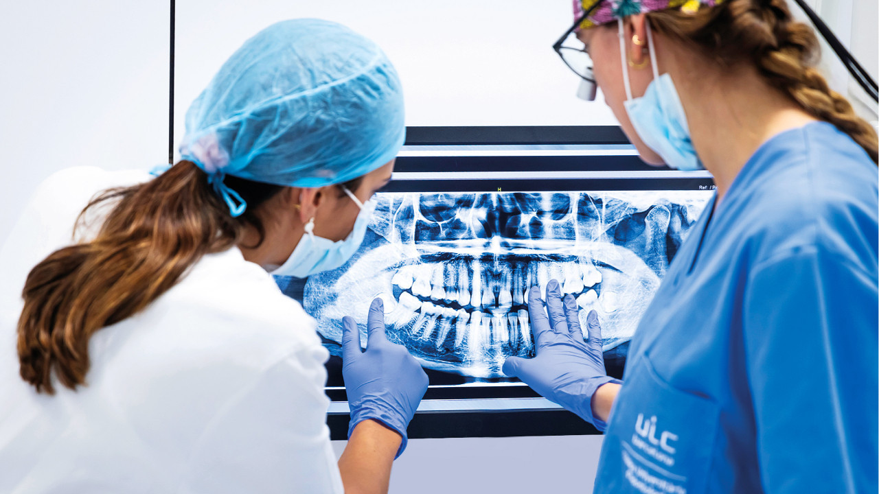 İNGİLTERE’DE DİŞ SAĞLIĞI SİSTEMİ KRİZDE Hastalar kendi dişini çekiyor