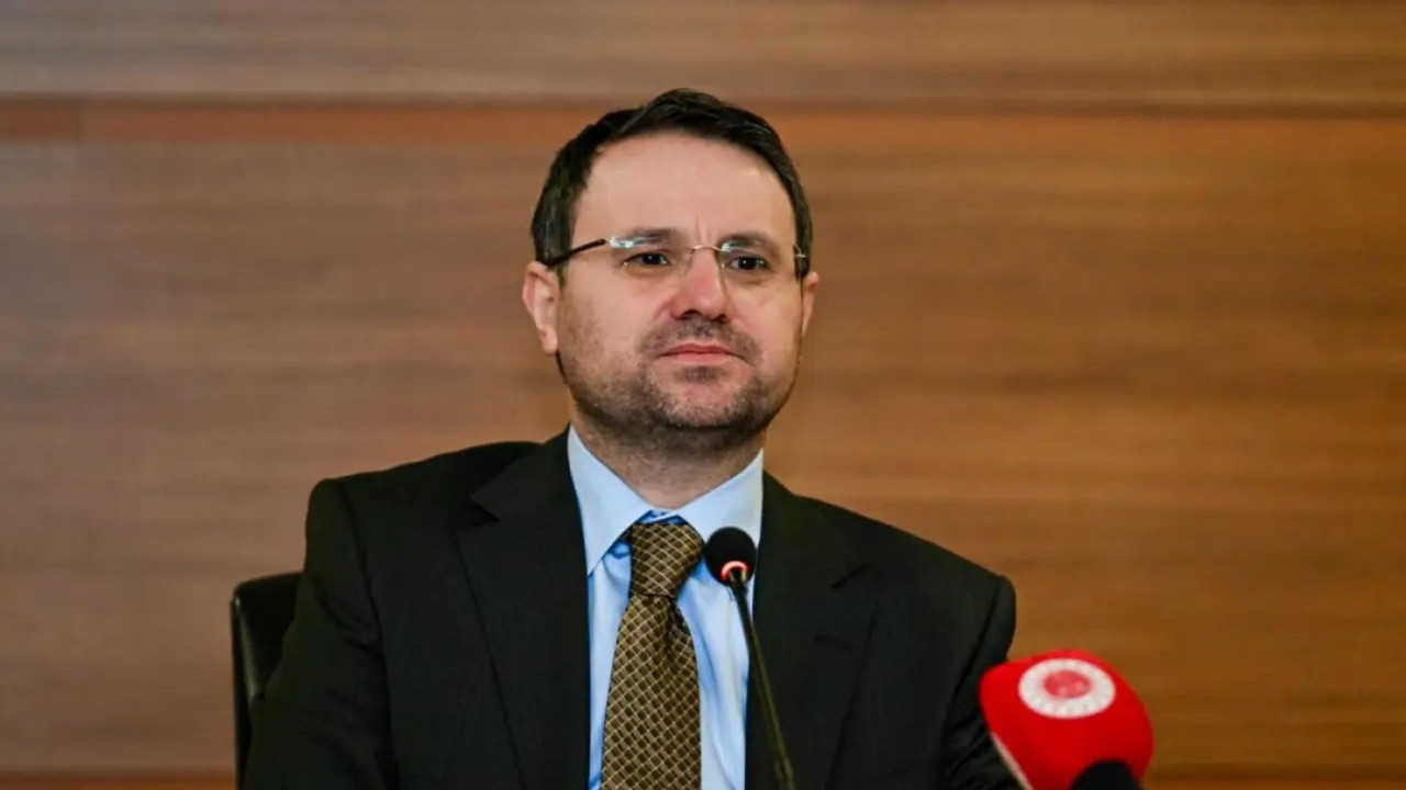 Bakan Gürlek, Özel ve Emir’e açtığı davaları kazandı! Tazminat AFAD’a bağışlandı