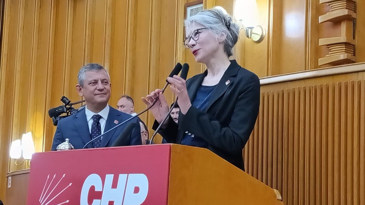 Emine Ülker Tarhan kimdir? Emine Ülker Tarhan kaç yaşında ve nereli?