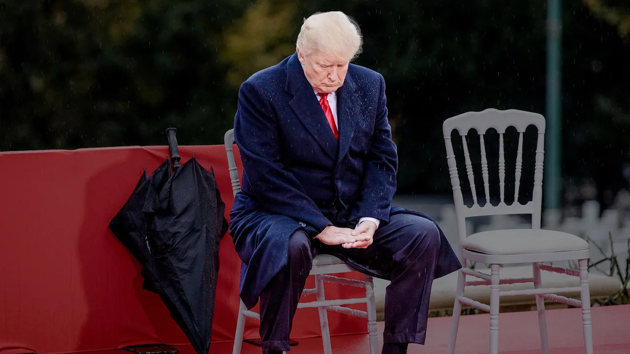 Trump'ın geri adımına İran'dan yorum! 'Bazı ülkelerin liderlerine sığındı'