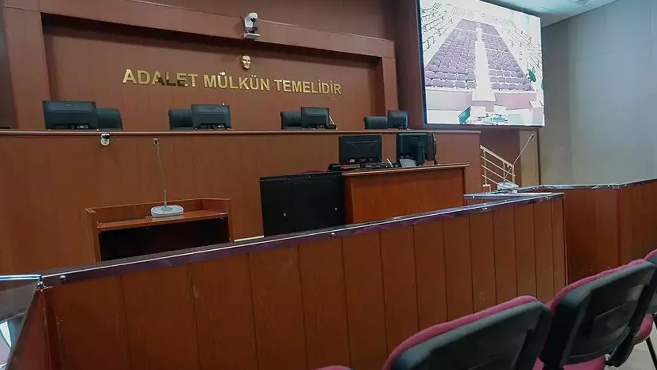 Duruşmaya sahte basın kartıyla girdi! Görüntüleri hesabından paylaştı! Başsavcılık harekete geçti