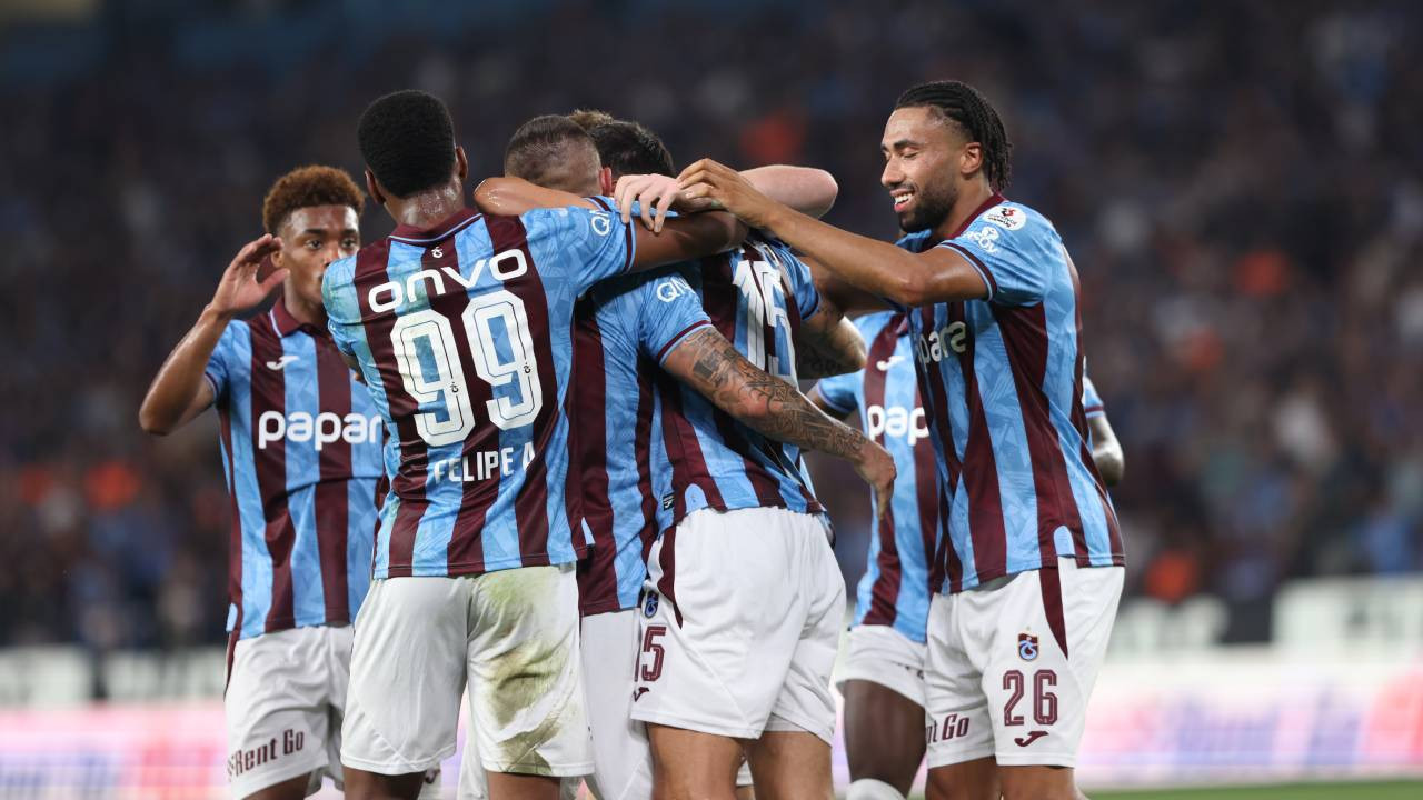 Trabzonspor gol konusunda şampiyonluk sezonunun önünde
