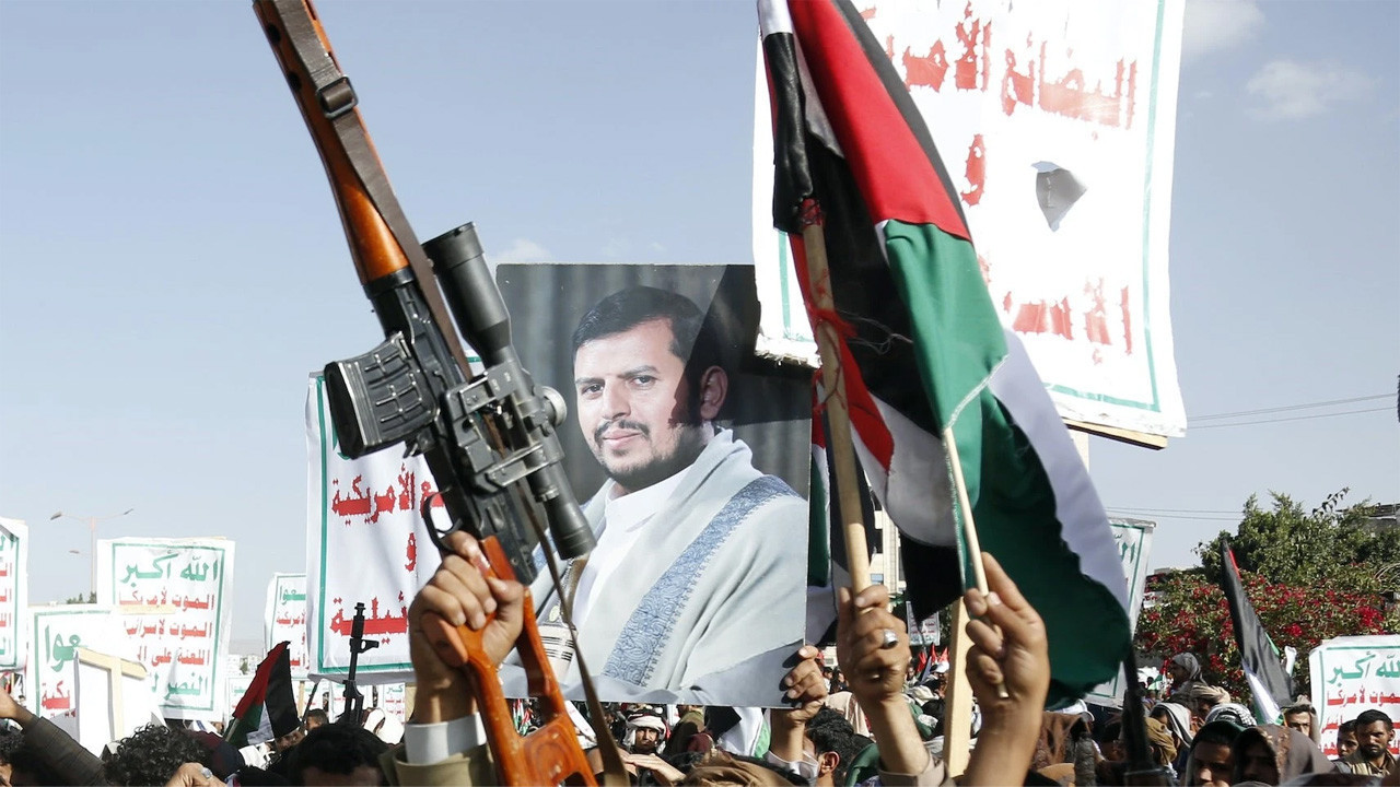 Beklenen açıklama geldi! ABD ve İsrail'e savaş ilan edildi