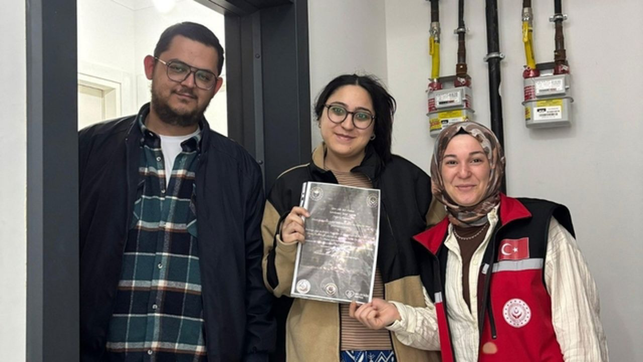 Evlenecek gençler için Bandırma’da fidan dikiliyor