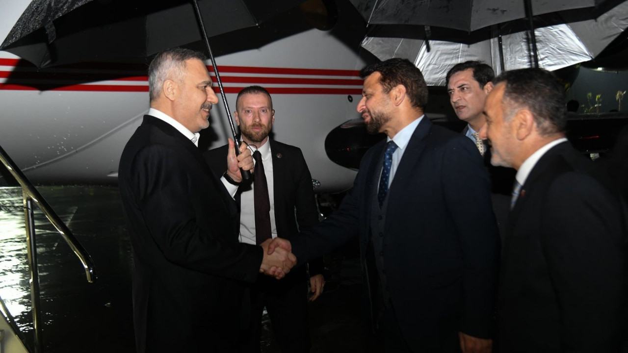 Hakan Fidan Pakistan’da! Kritik zirve öncesi ayrıntılar…