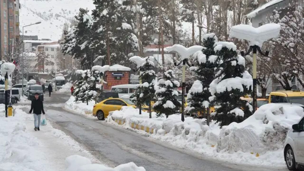 9 ile kar yağacak! Meteoroloji tarihi duyurdu
